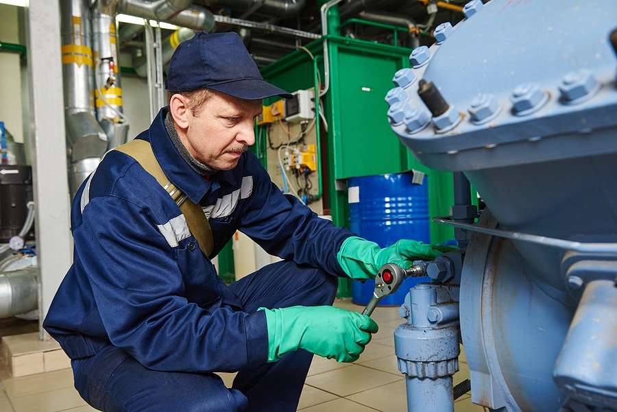 Commercial Chiller Maintenance and Repair